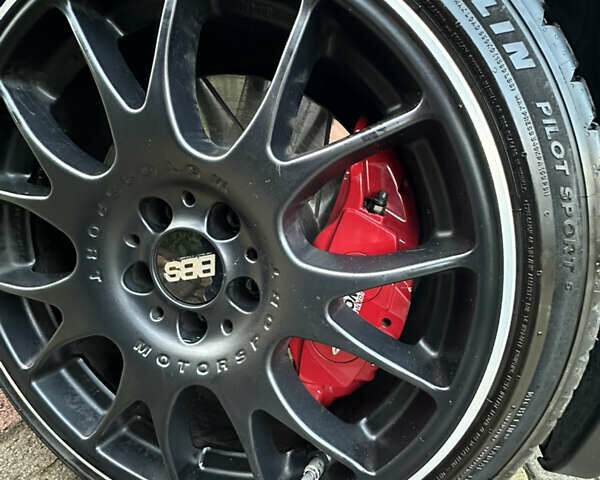 Серый Мини Hatch, объемом двигателя 2 л и пробегом 67 тыс. км за 24500 $, фото 2 на Automoto.ua