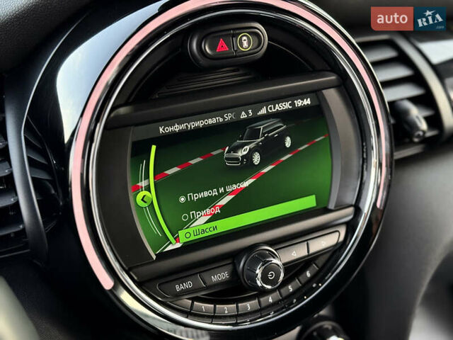 Серый Мини Hatch, объемом двигателя 2 л и пробегом 83 тыс. км за 21500 $, фото 46 на Automoto.ua