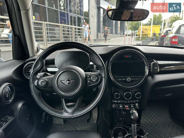 Серый Мини Hatch, объемом двигателя 2 л и пробегом 67 тыс. км за 24500 $, фото 19 на Automoto.ua