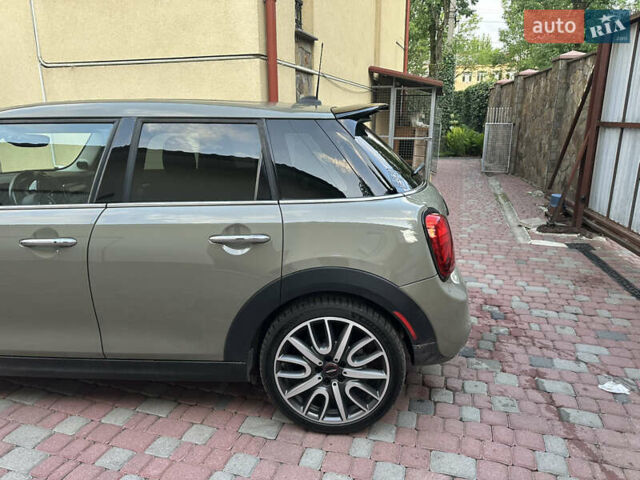 Серый Мини Hatch, объемом двигателя 2 л и пробегом 67 тыс. км за 24500 $, фото 20 на Automoto.ua
