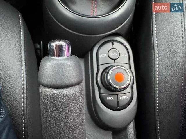 Серый Мини Hatch, объемом двигателя 2 л и пробегом 146 тыс. км за 18500 $, фото 24 на Automoto.ua