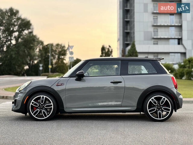 Серый Мини Hatch, объемом двигателя 2 л и пробегом 83 тыс. км за 21500 $, фото 6 на Automoto.ua