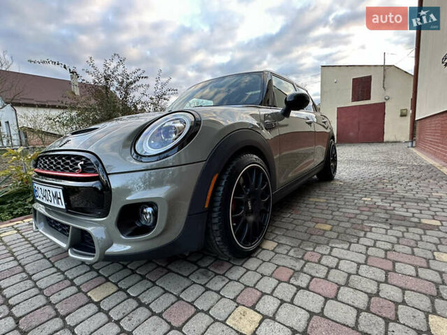 Серый Мини Hatch, объемом двигателя 2 л и пробегом 67 тыс. км за 24500 $, фото 7 на Automoto.ua