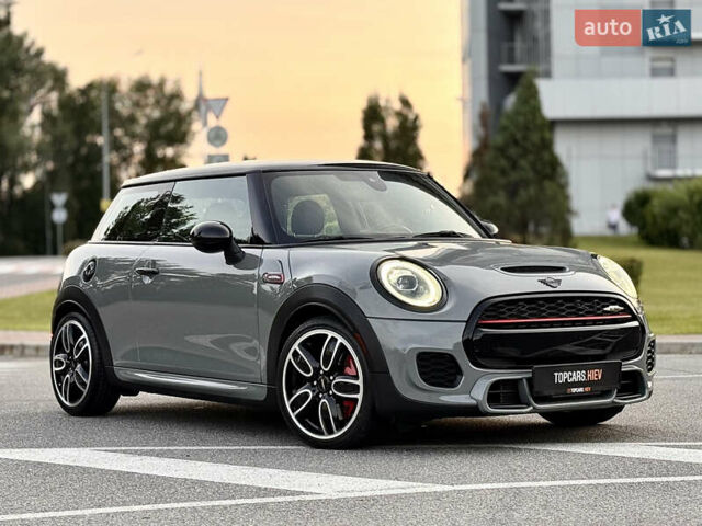 Серый Мини Hatch, объемом двигателя 2 л и пробегом 83 тыс. км за 21500 $, фото 26 на Automoto.ua