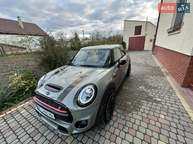 Серый Мини Hatch, объемом двигателя 2 л и пробегом 67 тыс. км за 24500 $, фото 3 на Automoto.ua