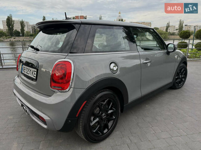 Серый Мини Hatch, объемом двигателя 2 л и пробегом 43 тыс. км за 19000 $, фото 17 на Automoto.ua