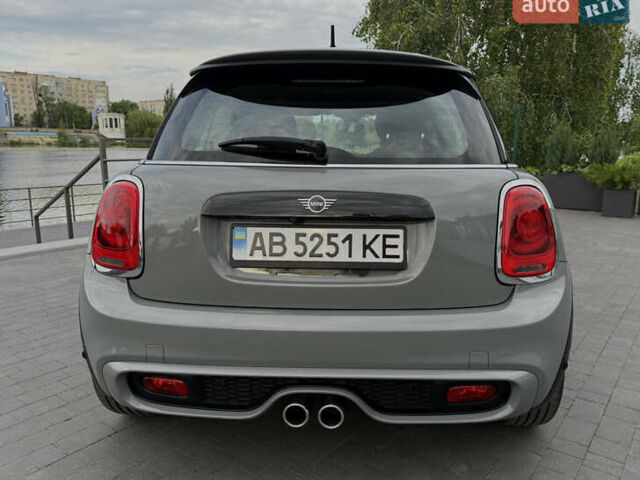 Серый Мини Hatch, объемом двигателя 2 л и пробегом 43 тыс. км за 19000 $, фото 13 на Automoto.ua
