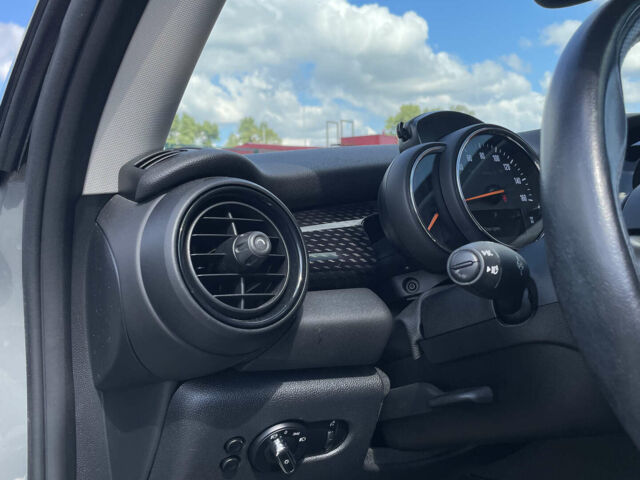 Сірий Міні Hatch, об'ємом двигуна 2 л та пробігом 40 тис. км за 20000 $, фото 20 на Automoto.ua