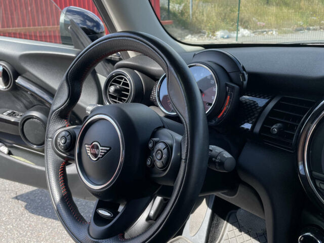 Сірий Міні Hatch, об'ємом двигуна 2 л та пробігом 40 тис. км за 20000 $, фото 12 на Automoto.ua