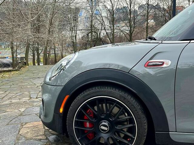 Серый Мини Hatch, объемом двигателя 2 л и пробегом 30 тыс. км за 27000 $, фото 1 на Automoto.ua