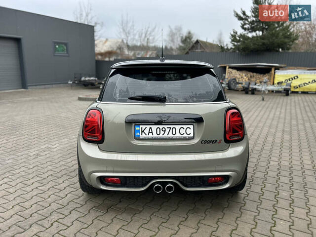 Сірий Міні Hatch, об'ємом двигуна 2 л та пробігом 46 тис. км за 25200 $, фото 4 на Automoto.ua