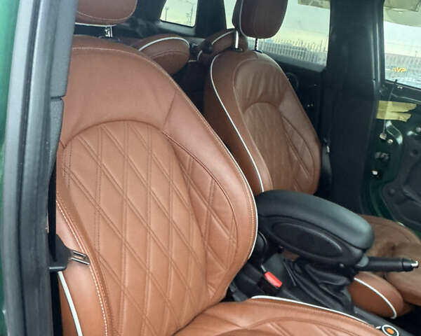 Серый Мини Hatch, объемом двигателя 2 л и пробегом 66 тыс. км за 11500 $, фото 15 на Automoto.ua
