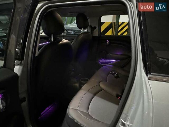 Сірий Міні Hatch, об'ємом двигуна 1.5 л та пробігом 29 тис. км за 20900 $, фото 30 на Automoto.ua