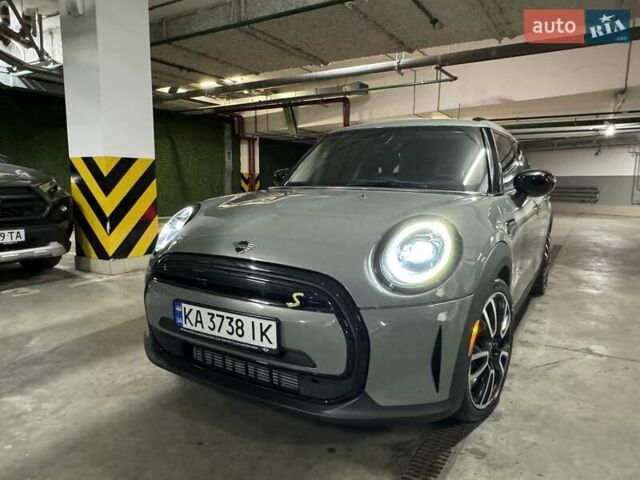 Сірий Міні Hatch, об'ємом двигуна 1.5 л та пробігом 29 тис. км за 20900 $, фото 46 на Automoto.ua