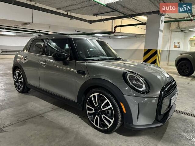 Сірий Міні Hatch, об'ємом двигуна 1.5 л та пробігом 29 тис. км за 20900 $, фото 13 на Automoto.ua