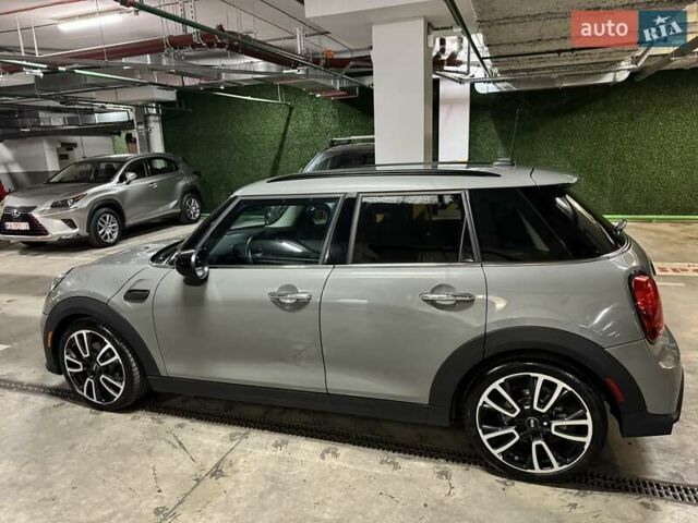 Сірий Міні Hatch, об'ємом двигуна 1.5 л та пробігом 29 тис. км за 20900 $, фото 4 на Automoto.ua