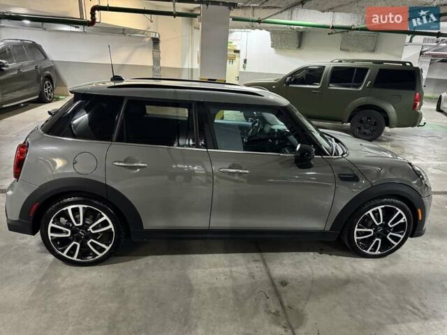 Сірий Міні Hatch, об'ємом двигуна 1.5 л та пробігом 29 тис. км за 20900 $, фото 10 на Automoto.ua