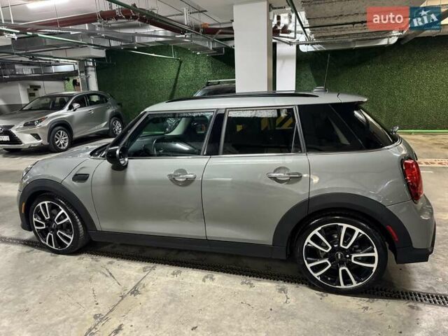 Сірий Міні Hatch, об'ємом двигуна 1.5 л та пробігом 29 тис. км за 20900 $, фото 5 на Automoto.ua