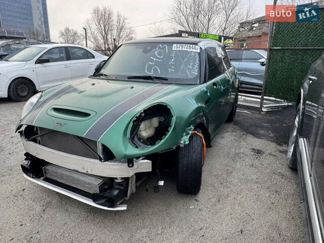 Серый Мини Hatch, объемом двигателя 2 л и пробегом 66 тыс. км за 11500 $, фото 2 на Automoto.ua