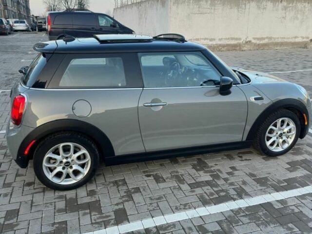 Серый Мини Hatch, объемом двигателя 1.5 л и пробегом 28 тыс. км за 19500 $, фото 6 на Automoto.ua