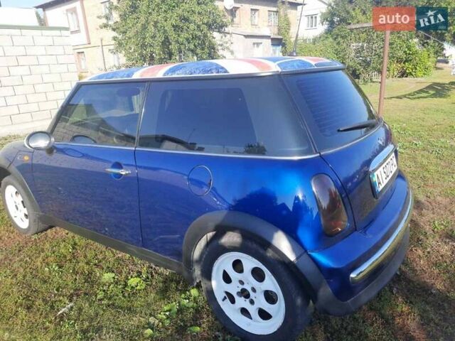 Синий Мини Hatch, объемом двигателя 1.6 л и пробегом 180 тыс. км за 5000 $, фото 3 на Automoto.ua