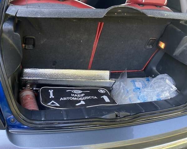 Синий Мини Hatch, объемом двигателя 1.6 л и пробегом 240 тыс. км за 5900 $, фото 13 на Automoto.ua