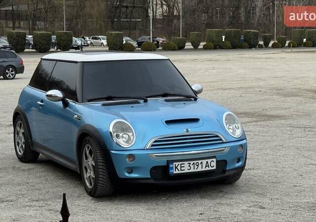 Синій Міні Hatch, об'ємом двигуна 1.6 л та пробігом 225 тис. км за 4700 $, фото 11 на Automoto.ua