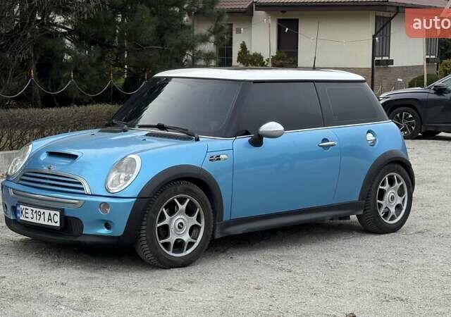Синій Міні Hatch, об'ємом двигуна 1.6 л та пробігом 225 тис. км за 4700 $, фото 1 на Automoto.ua