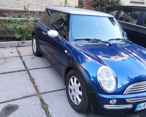 Синий Мини Hatch, объемом двигателя 1.6 л и пробегом 185 тыс. км за 5000 $, фото 1 на Automoto.ua