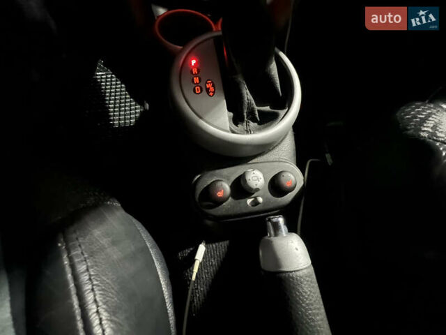 Синий Мини Hatch, объемом двигателя 1.6 л и пробегом 114 тыс. км за 5500 $, фото 13 на Automoto.ua