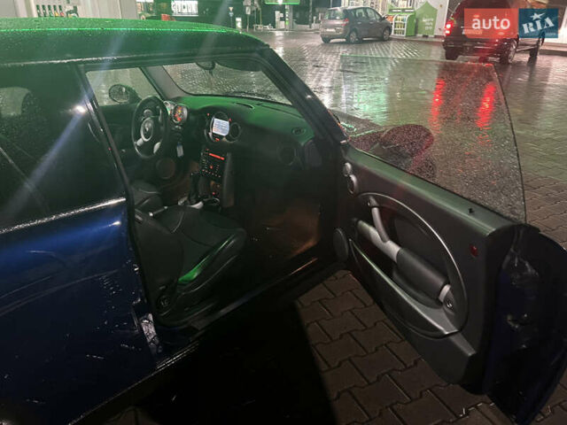 Синий Мини Hatch, объемом двигателя 1.6 л и пробегом 114 тыс. км за 5500 $, фото 5 на Automoto.ua