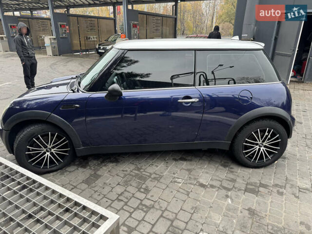 Синий Мини Hatch, объемом двигателя 1.6 л и пробегом 233 тыс. км за 5100 $, фото 4 на Automoto.ua