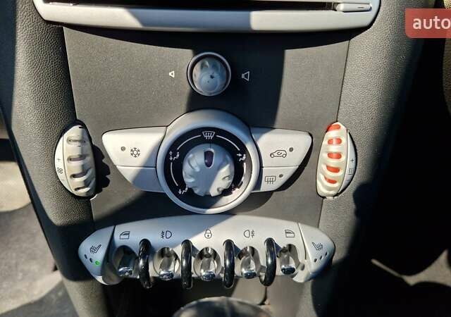 Синий Мини Hatch, объемом двигателя 1.6 л и пробегом 149 тыс. км за 6700 $, фото 15 на Automoto.ua
