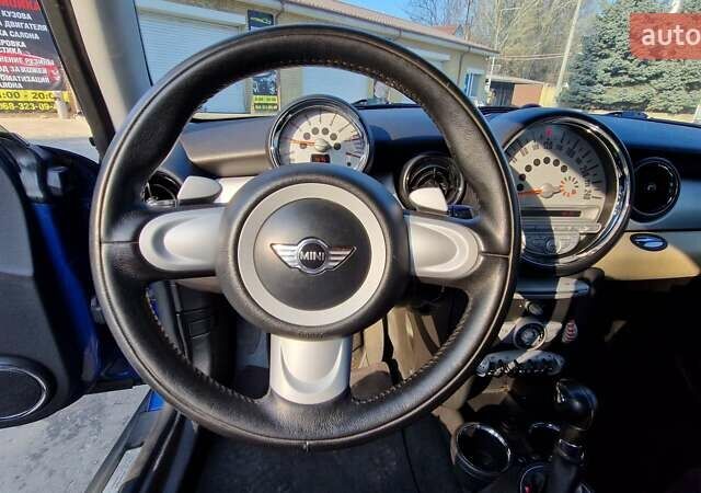 Синий Мини Hatch, объемом двигателя 1.6 л и пробегом 149 тыс. км за 6700 $, фото 13 на Automoto.ua