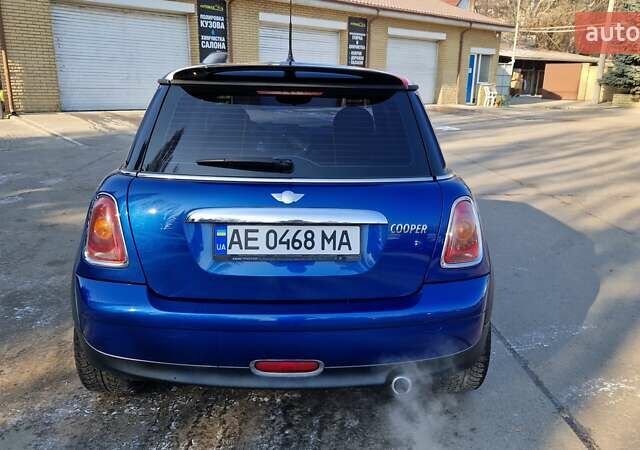 Синий Мини Hatch, объемом двигателя 1.6 л и пробегом 149 тыс. км за 6700 $, фото 4 на Automoto.ua