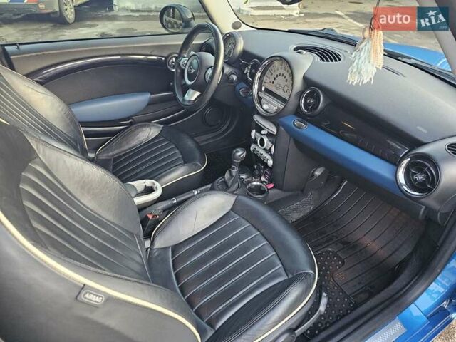 Синій Міні Hatch, об'ємом двигуна 1.6 л та пробігом 121 тис. км за 7500 $, фото 7 на Automoto.ua