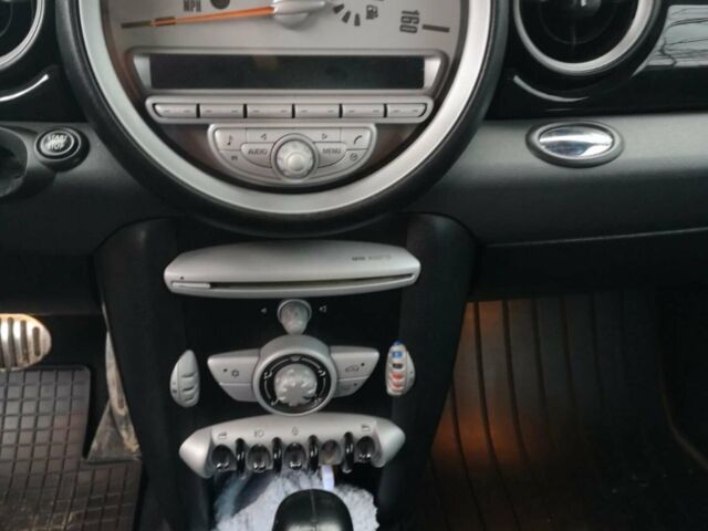 Синий Мини Hatch, объемом двигателя 1.6 л и пробегом 180 тыс. км за 7500 $, фото 6 на Automoto.ua