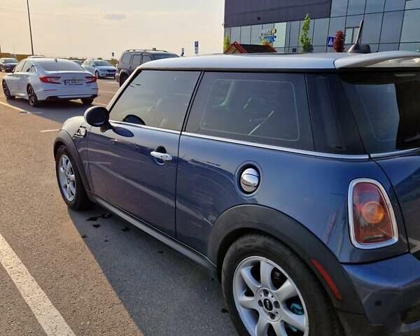 Синий Мини Hatch, объемом двигателя 1.6 л и пробегом 162 тыс. км за 7900 $, фото 4 на Automoto.ua