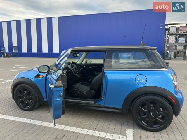 Синій Міні Hatch, об'ємом двигуна 1.6 л та пробігом 185 тис. км за 6000 $, фото 12 на Automoto.ua