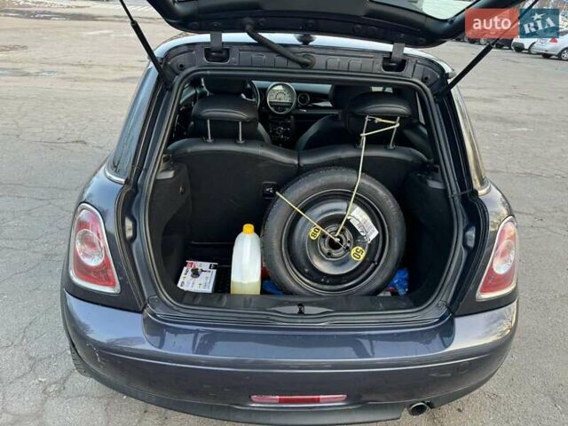 Синий Мини Hatch, объемом двигателя 1.6 л и пробегом 189 тыс. км за 6500 $, фото 19 на Automoto.ua