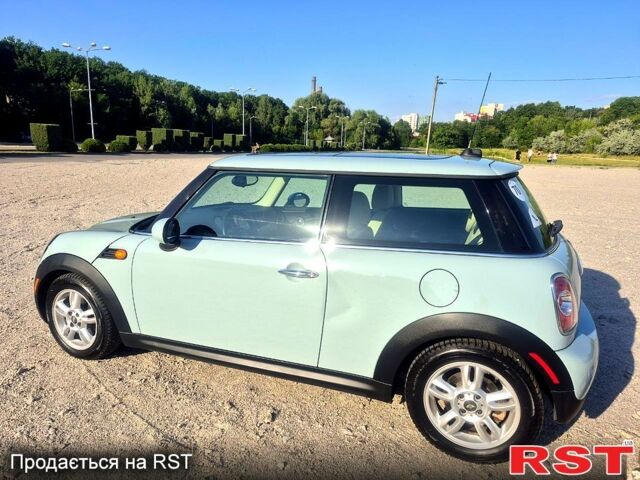 Синий Мини Hatch, объемом двигателя 1.6 л и пробегом 123 тыс. км за 7500 $, фото 1 на Automoto.ua