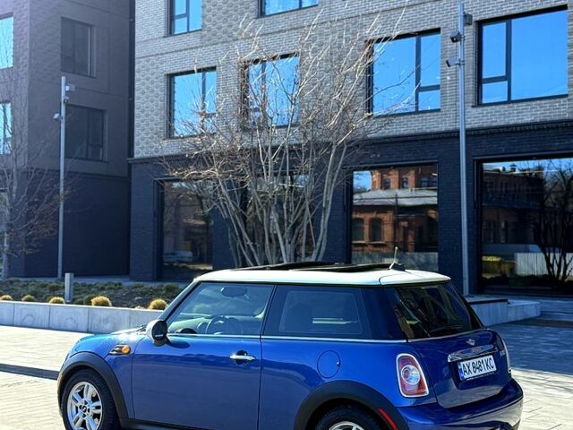 Синій Міні Hatch, об'ємом двигуна 1.6 л та пробігом 113 тис. км за 8900 $, фото 4 на Automoto.ua