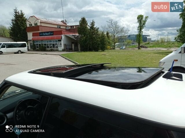 Синий Мини Hatch, объемом двигателя 1.6 л и пробегом 177 тыс. км за 7999 $, фото 5 на Automoto.ua