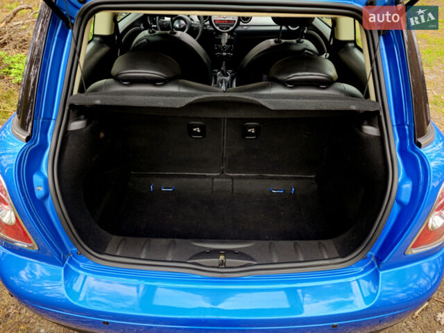Синий Мини Hatch, объемом двигателя 1.6 л и пробегом 178 тыс. км за 9000 $, фото 14 на Automoto.ua