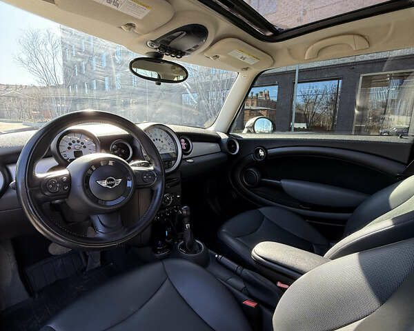 Синий Мини Hatch, объемом двигателя 1.6 л и пробегом 113 тыс. км за 8200 $, фото 20 на Automoto.ua