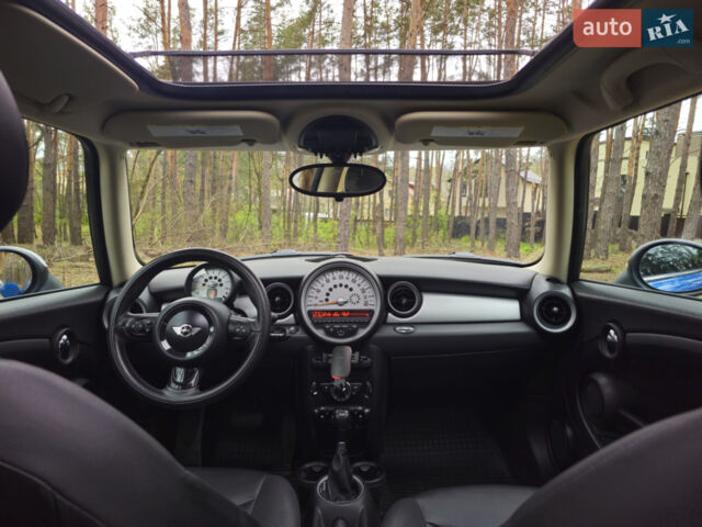 Синий Мини Hatch, объемом двигателя 1.6 л и пробегом 178 тыс. км за 9000 $, фото 12 на Automoto.ua