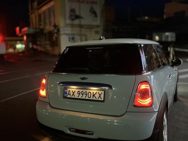 Синій Міні Hatch, об'ємом двигуна 1.6 л та пробігом 200 тис. км за 8900 $, фото 3 на Automoto.ua