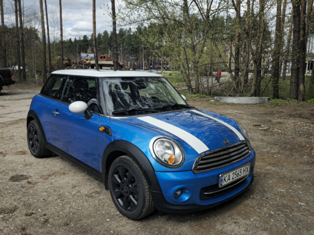 Синий Мини Hatch, объемом двигателя 1.6 л и пробегом 178 тыс. км за 9000 $, фото 5 на Automoto.ua