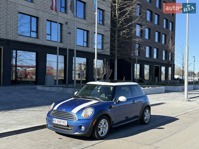 Синий Мини Hatch, объемом двигателя 1.6 л и пробегом 113 тыс. км за 8500 $, фото 5 на Automoto.ua