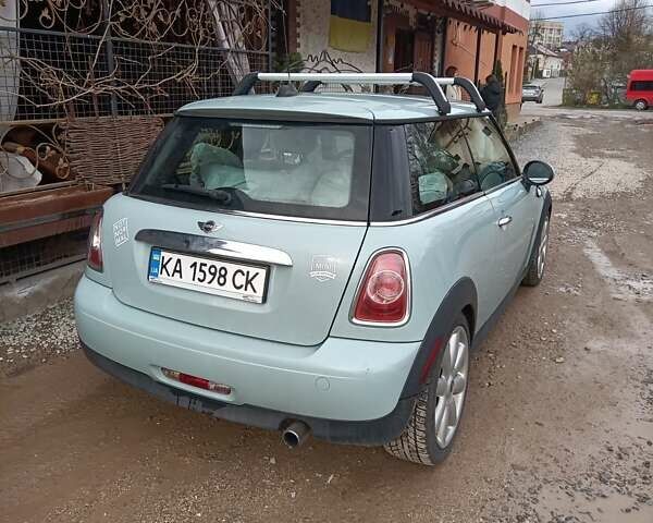 Синий Мини Hatch, объемом двигателя 1.6 л и пробегом 244 тыс. км за 7300 $, фото 6 на Automoto.ua